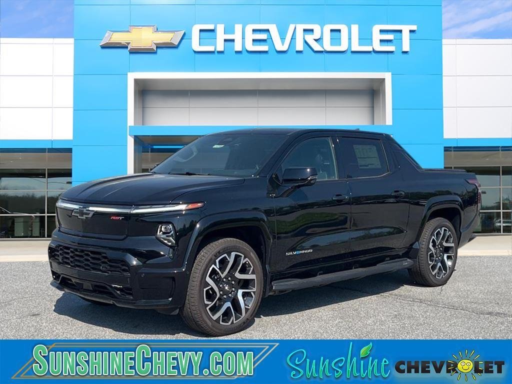 2024 Chevrolet Silverado EV RST's photo