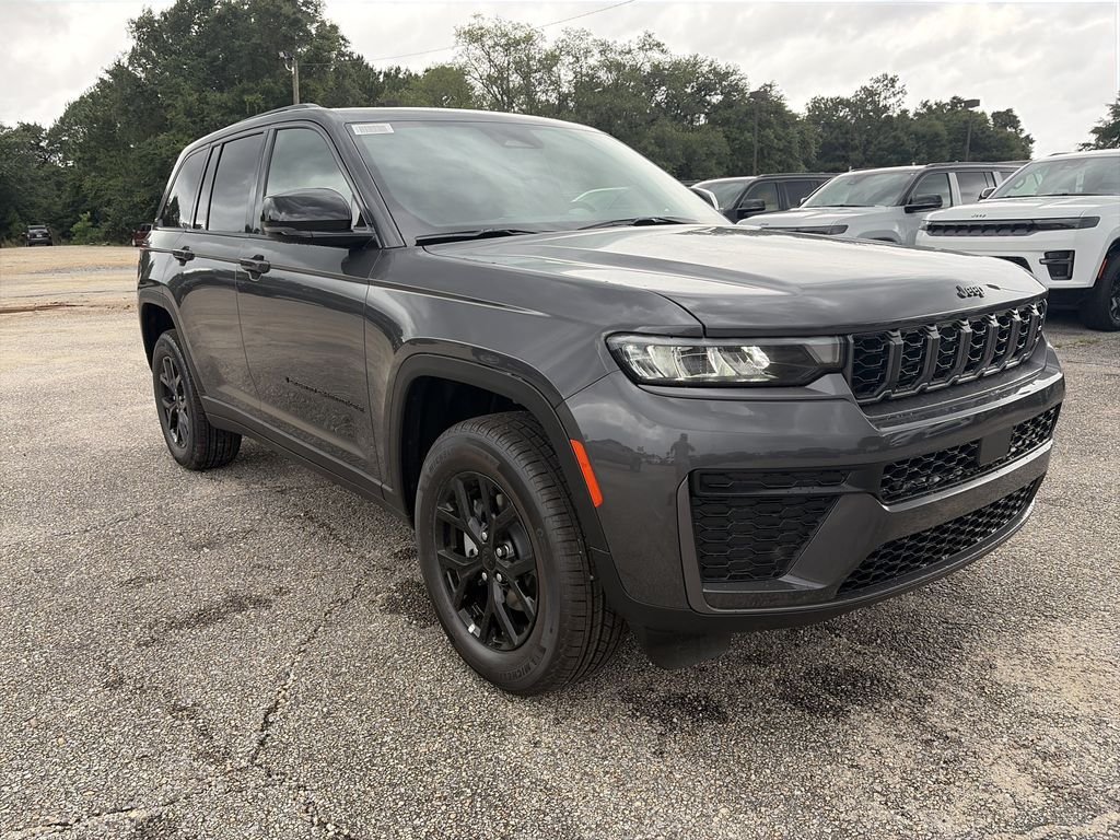 New 2026 Baltic Gray Metallic Clear-Coat Exterior Paint Jeep Altitude image 8