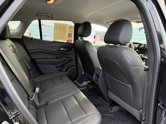 Used 2025 Mosaic Black Metallic Chevrolet  image 11
