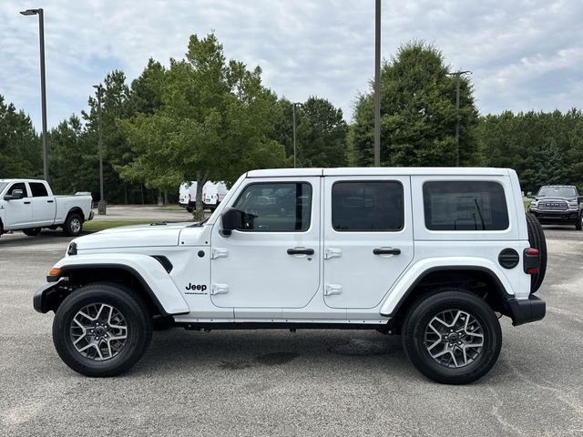 New 2025 White Jeep Sahara image 4