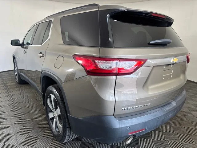 Used 2020 Gray Chevrolet 3LT image 6