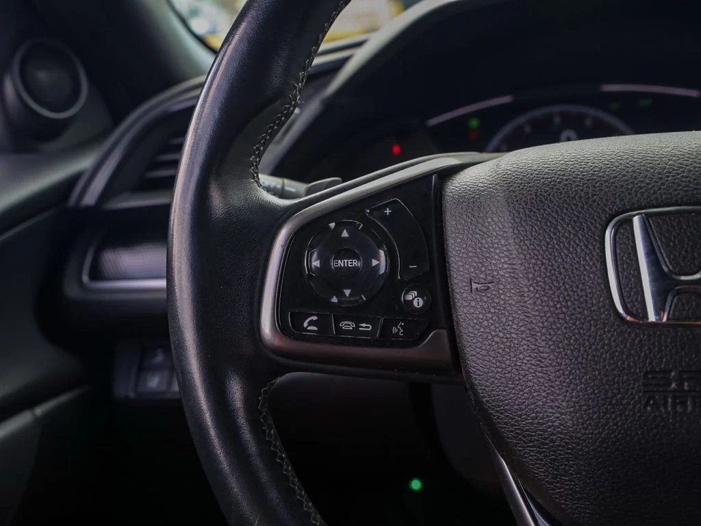 Used 2020  Honda Sport image 24