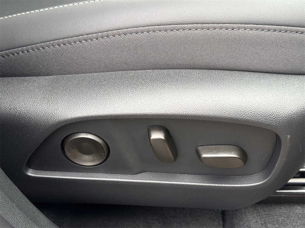 2026 GMC TERRAIN - Image 39