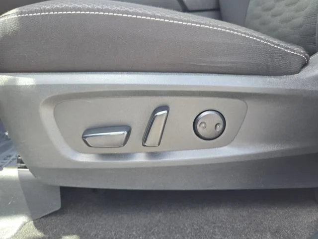 Certified Used 2025 Glacier White Nissan SV image 19