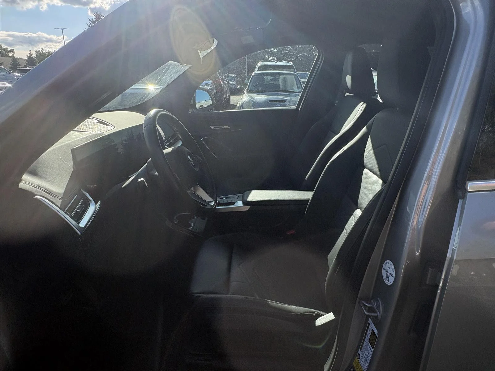 Used 2023 Space Silver Metallic BMW xDrive28i image 9