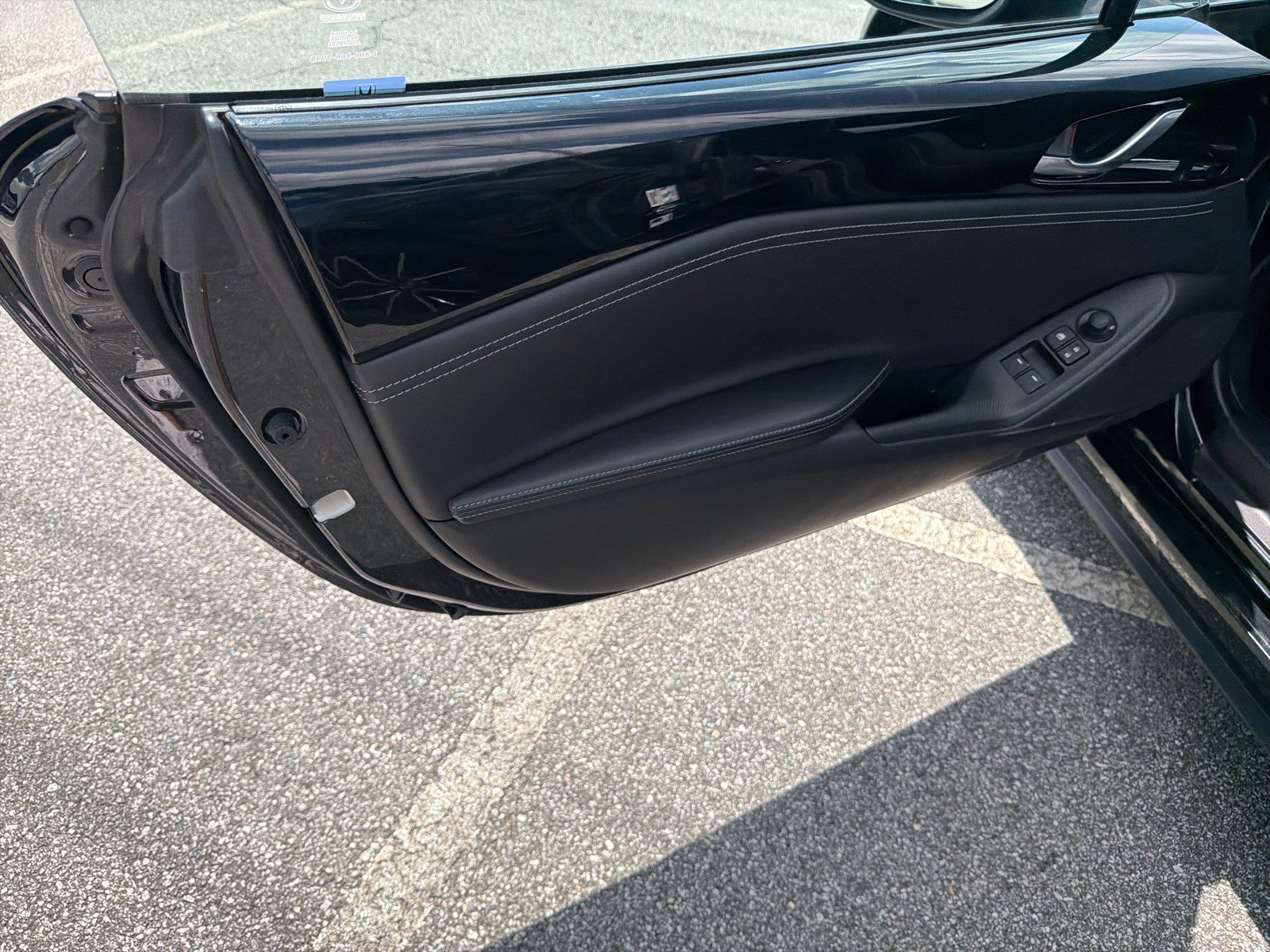 Used 2025 Jet Black Mica Mazda Grand Touring image 12