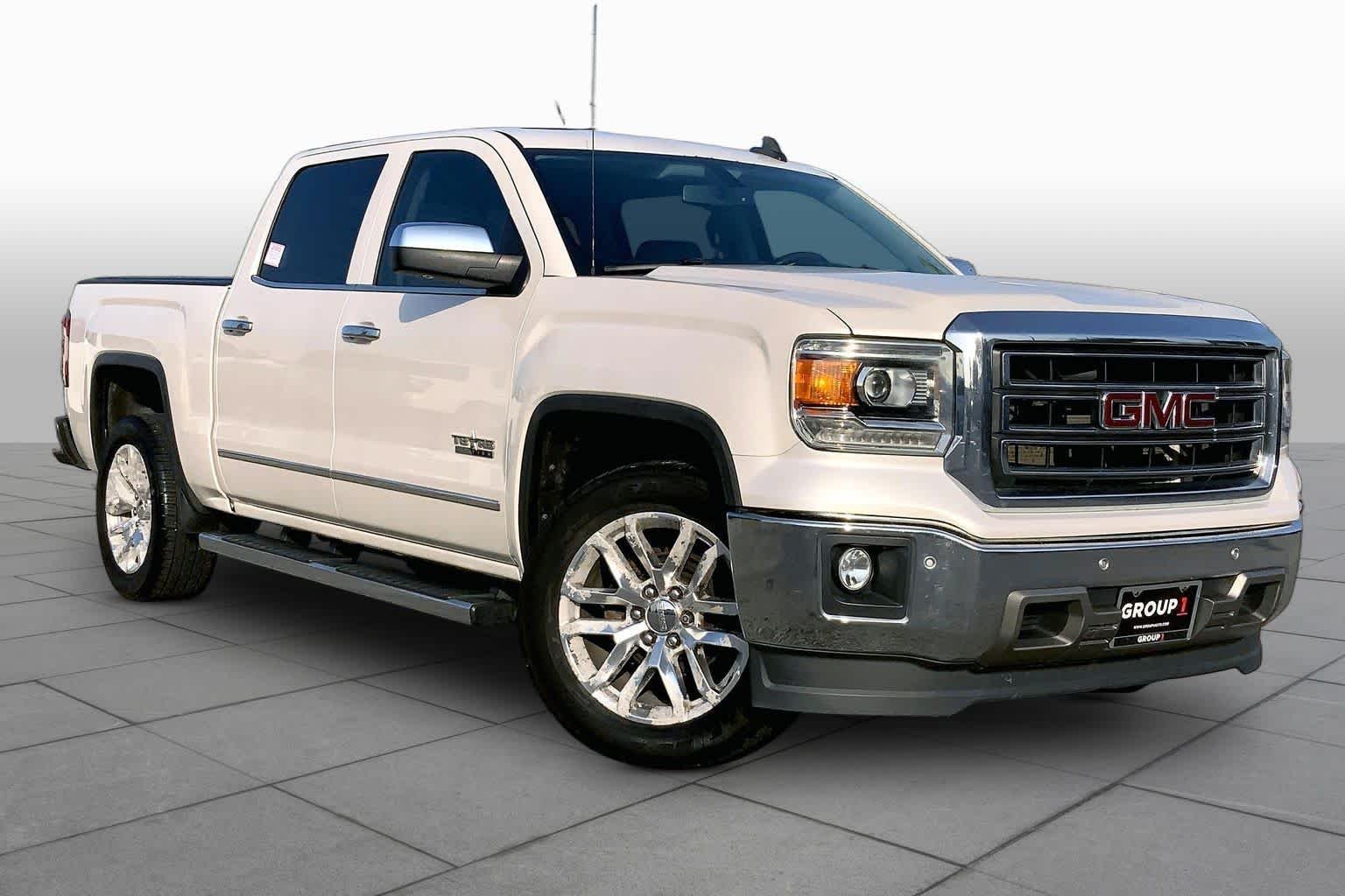 Used 2015 White Diamond Tricoat GMC SLT image 2