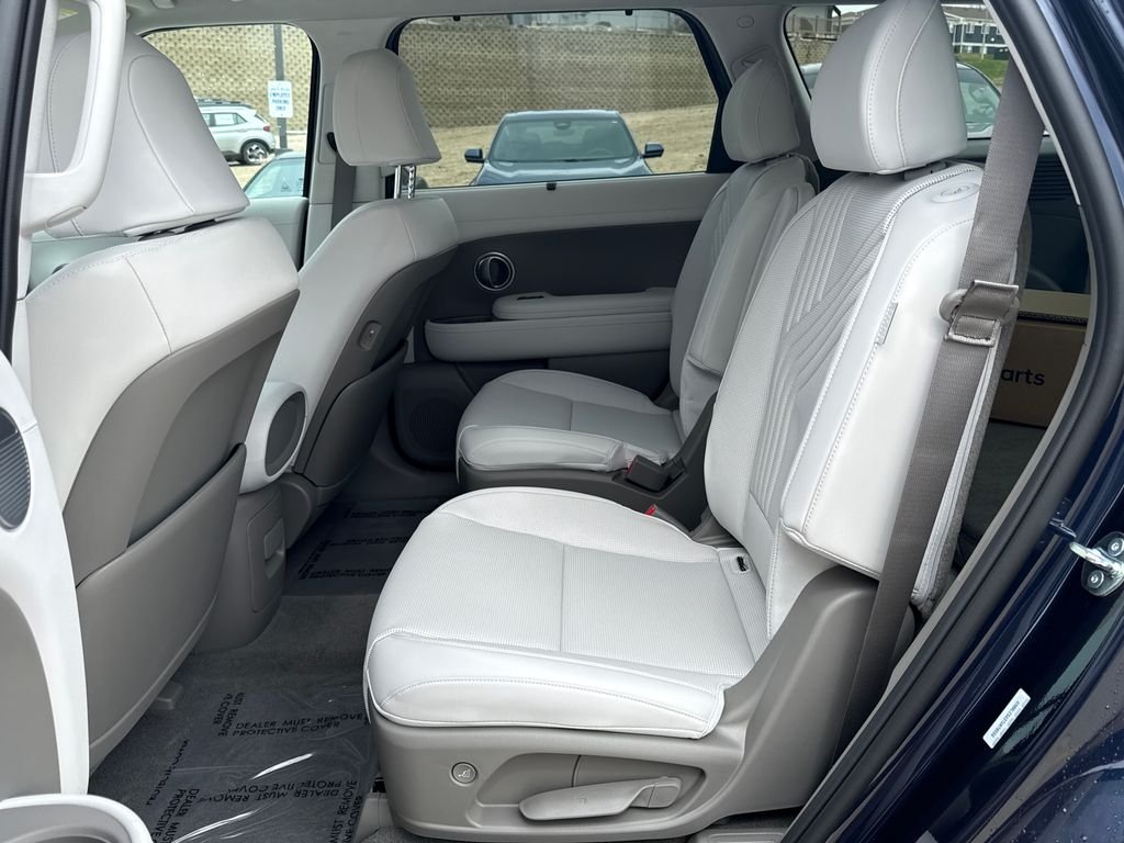 New 2026 Blue Hyundai SEL image 25