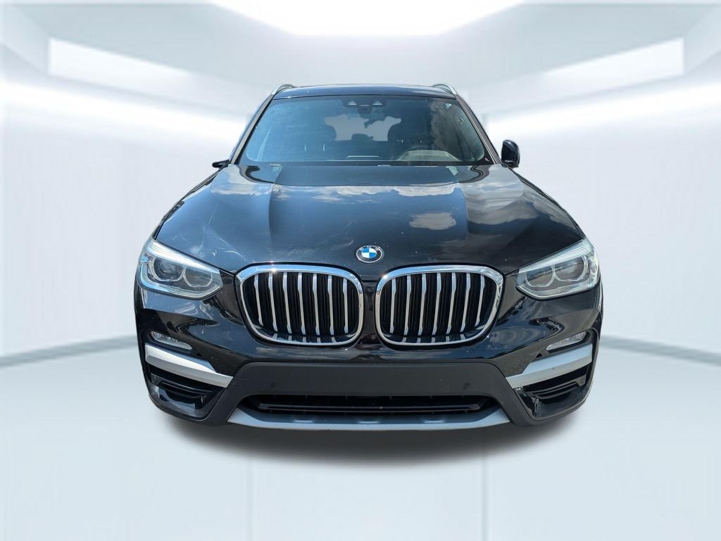 Used 2019 Black BMW sDrive30i image 4