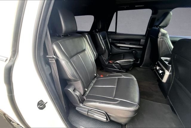 Used 2021 Oxford White Ford XLT image 26
