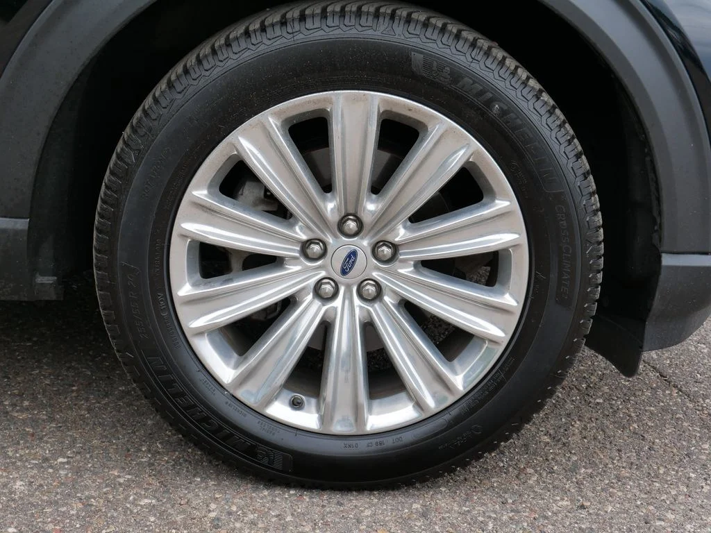 Certified Used 2022 Black Ford Limited image 7