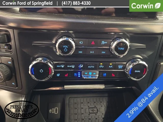 New 2026 Iconic Silver Metallic Ford Lariat® image 27