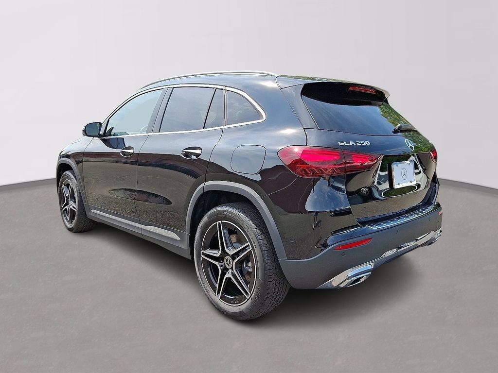 New 2026 Night Black Mercedes-Benz GLA 250 image 23