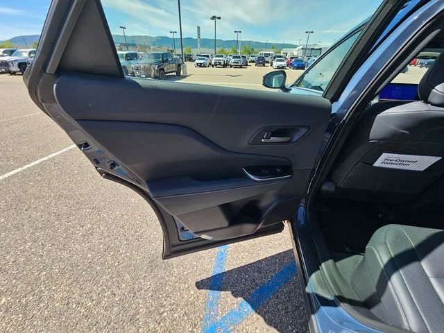 Used 2025 Cloud Toyota XLE image 18