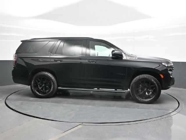 Used 2022 Black Chevrolet Z71 image 8