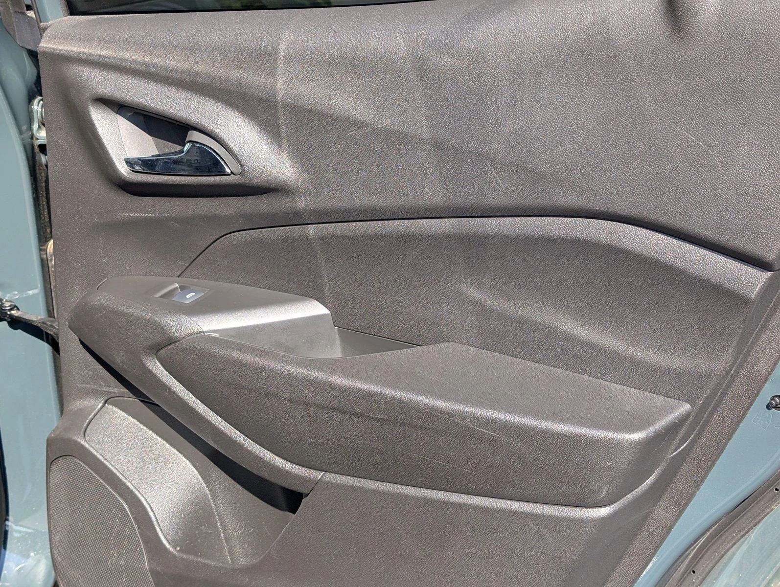 Used 2025 Cypress Gray Chevrolet LT image 35