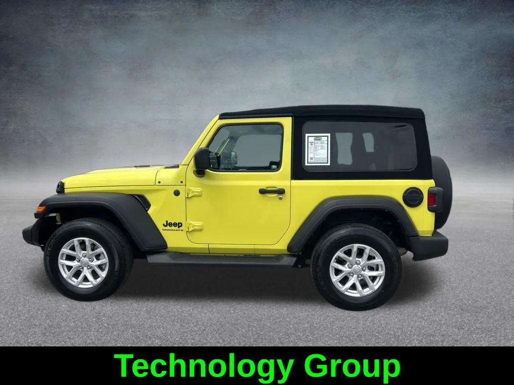 Used 2023 Yellow Jeep Sport S image 8