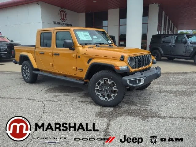 New 2026 Goldilocks Exterior Paint Jeep Sahara image 1