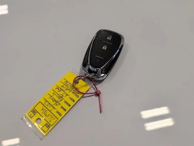 Used 2022 Summit White Chevrolet LT image 36