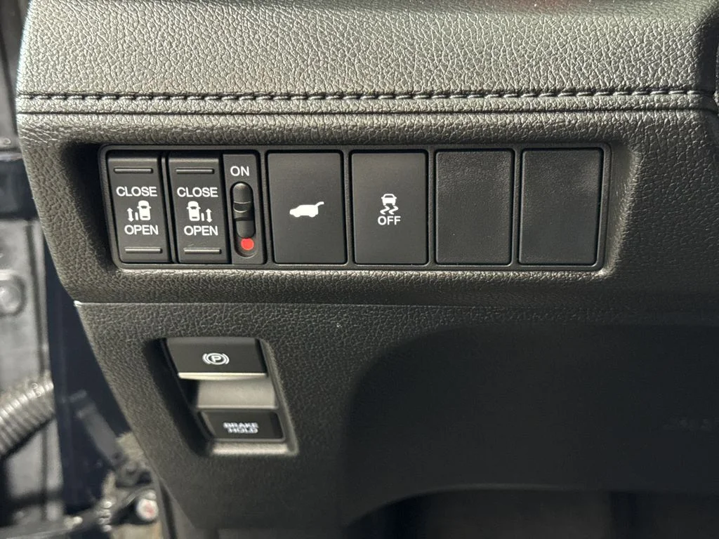 2025 Honda Odyssey Sport L - Photo 30