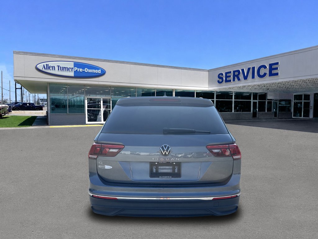 Used 2023 Platinum Gray Metallic Volkswagen 2.0T SE image 7