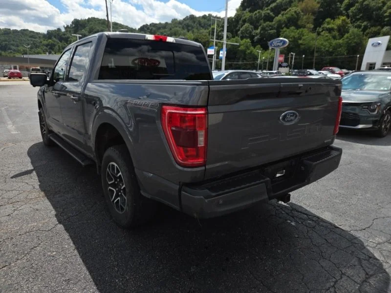 Used 2021 Gray Ford XLT image 5