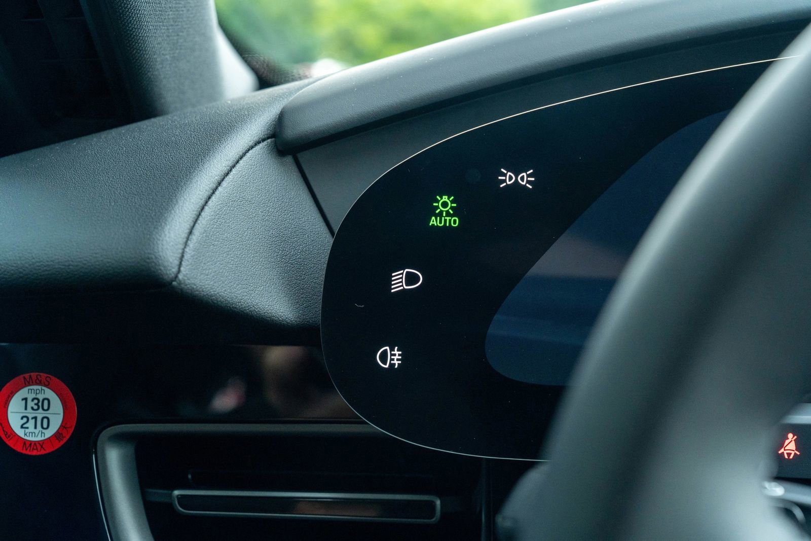 2025 Porsche Taycan Base - Photo 27