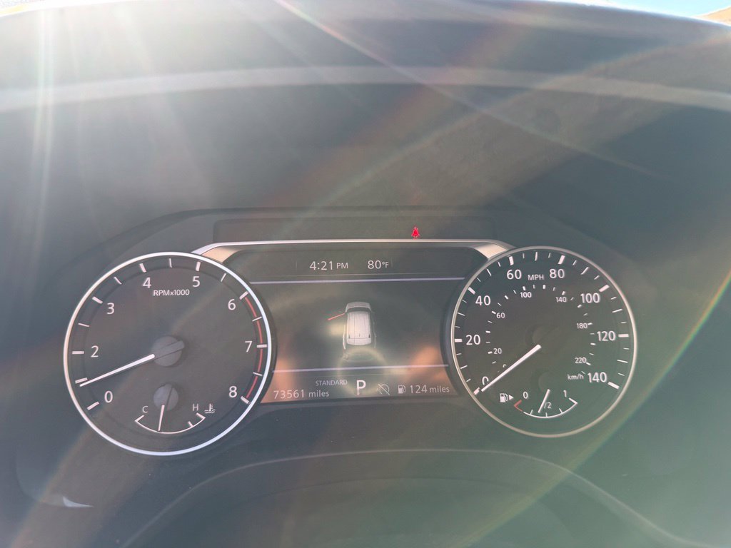Used 2024 White/off-white Nissan SV image 22