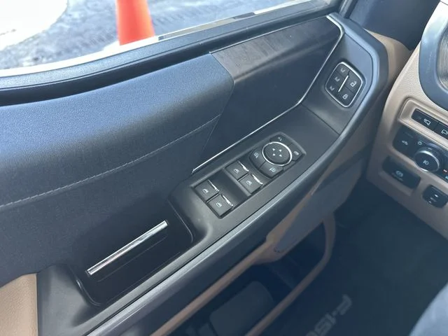 Used 2022 White Ford Lariat image 14