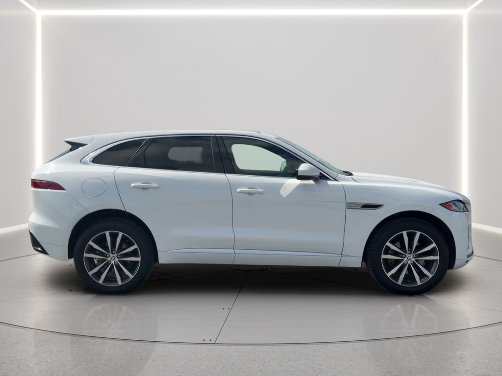 Used 2025 White Jaguar P250 R-Dynamic S image 4