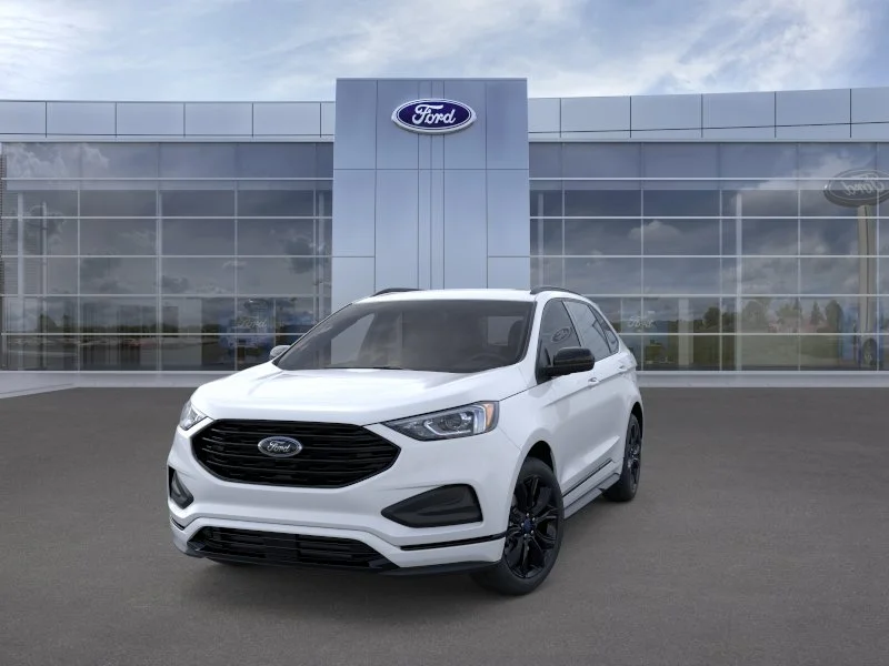 New 2023 Oxford White Ford SE image 2