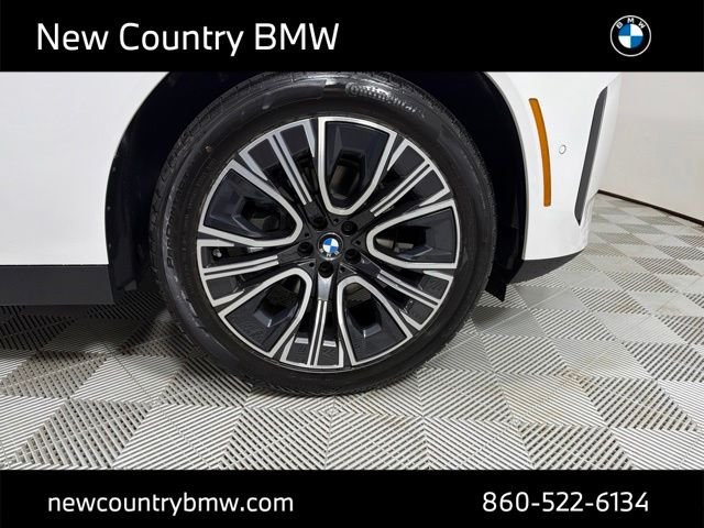 New 2026 Alpine White BMW 30 xDrive image 9