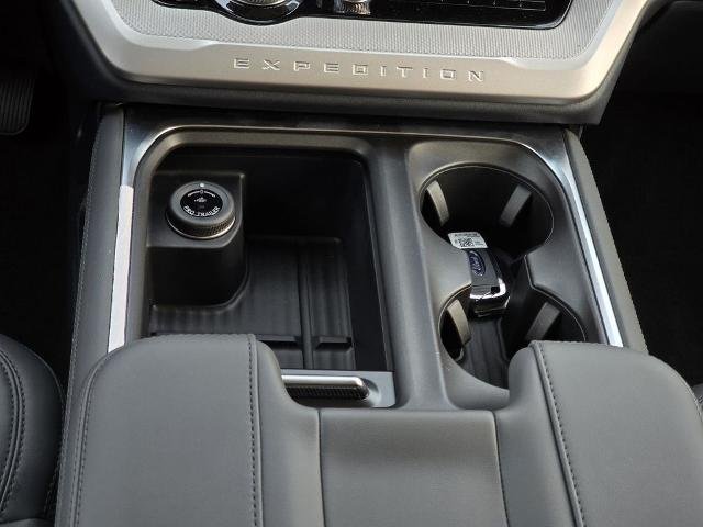 New 2027 Agate Black Metallic Ford MAX Active image 83