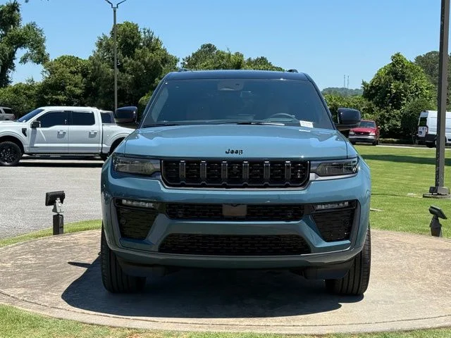 New 2026 Steel Blue Exterior Paint Jeep Summit image 2