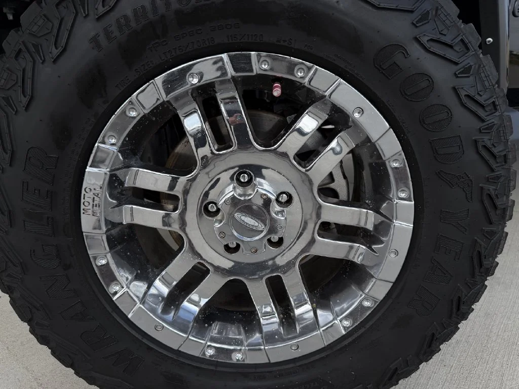 Used 2023 Black Jeep Texas Trail image 9