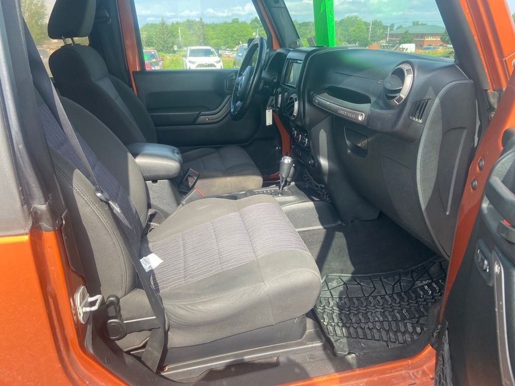 Used 2011 Mango Tango Pearlcoat Jeep Sport image 7
