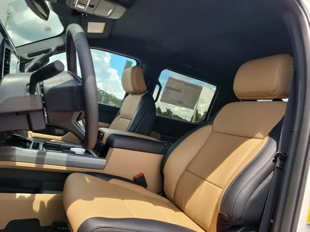 New 2026 White Metallic Ford Lariat image 21