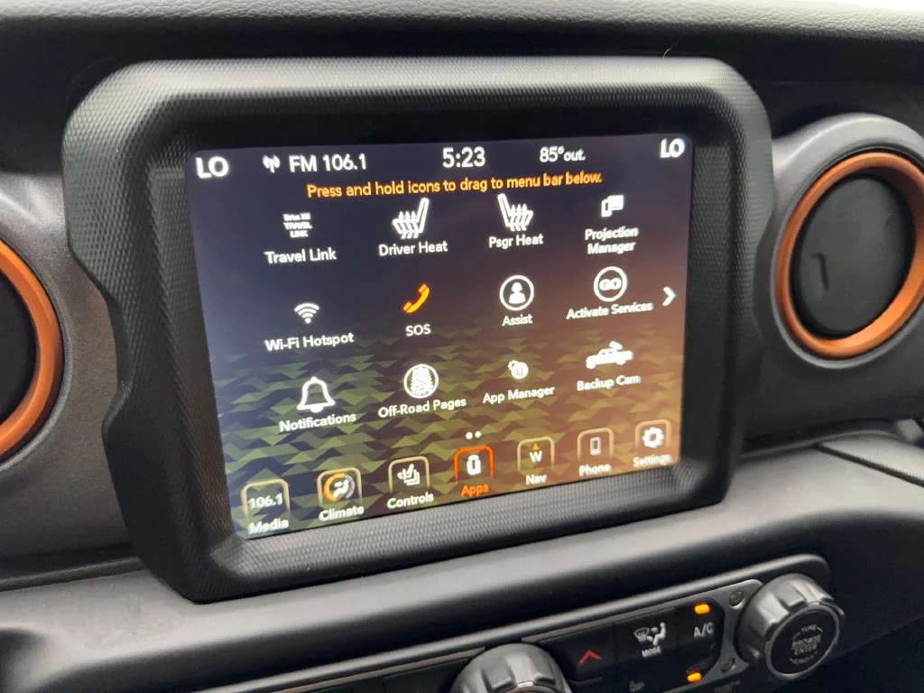 Used 2023 White Jeep Mojave image 66