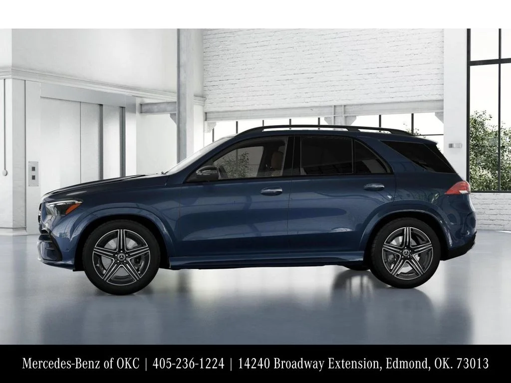 Used 2026 Blue Mercedes-Benz GLE 450 image 35