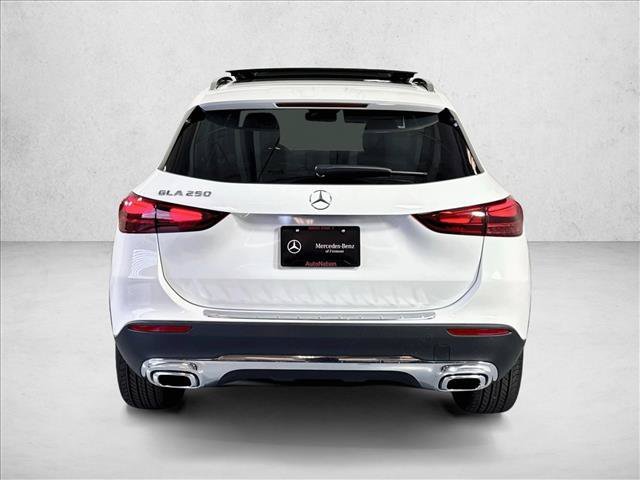 New 2026 Polar White Mercedes-Benz GLA 250 image 36