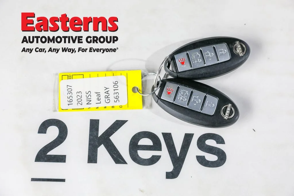 Used 2023 Gray Nissan S image 24