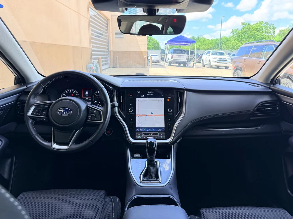 Used 2025 Ice Silver Metallic Subaru Premium image 19