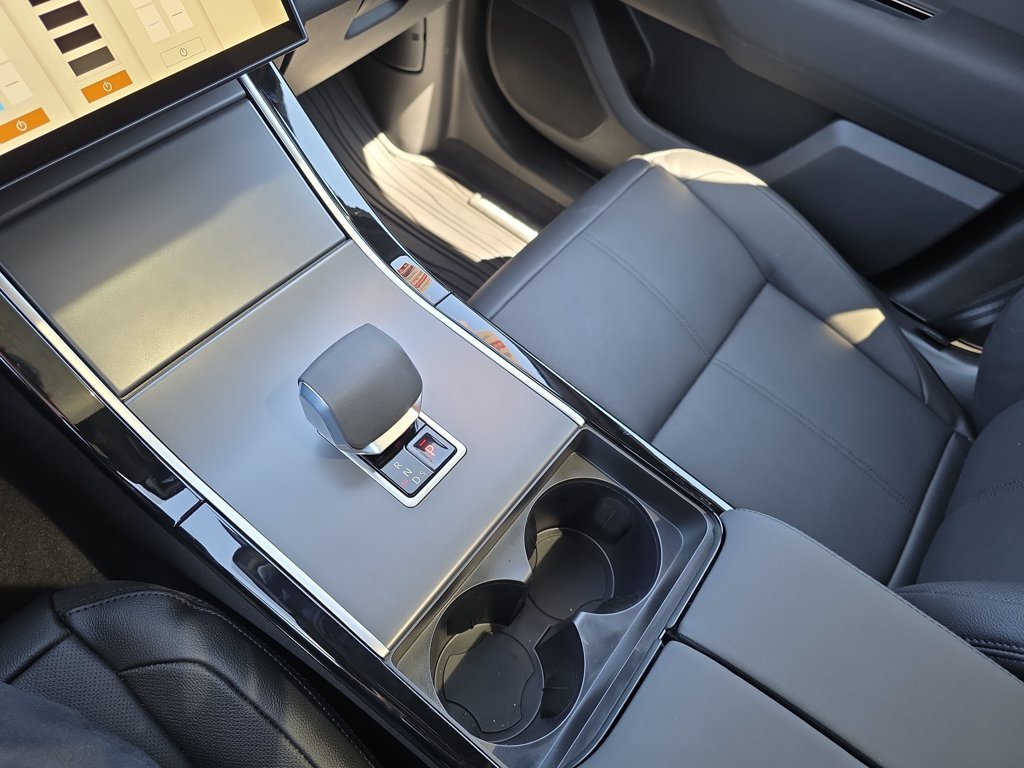 New 2026 Santorini Black Land Rover S image 18