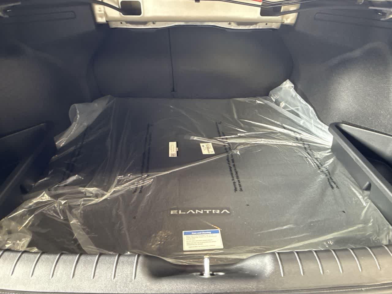 New 2026 Fluid Metal Hyundai SEL Sport Premium image 54