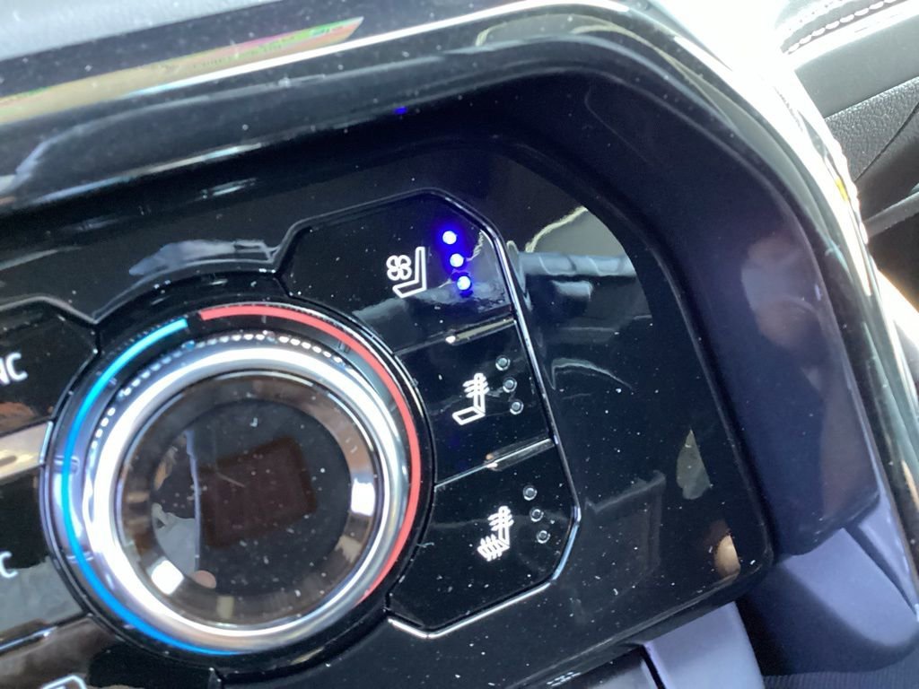 2026 GMC Sierra 1500 AT4X - Photo 15