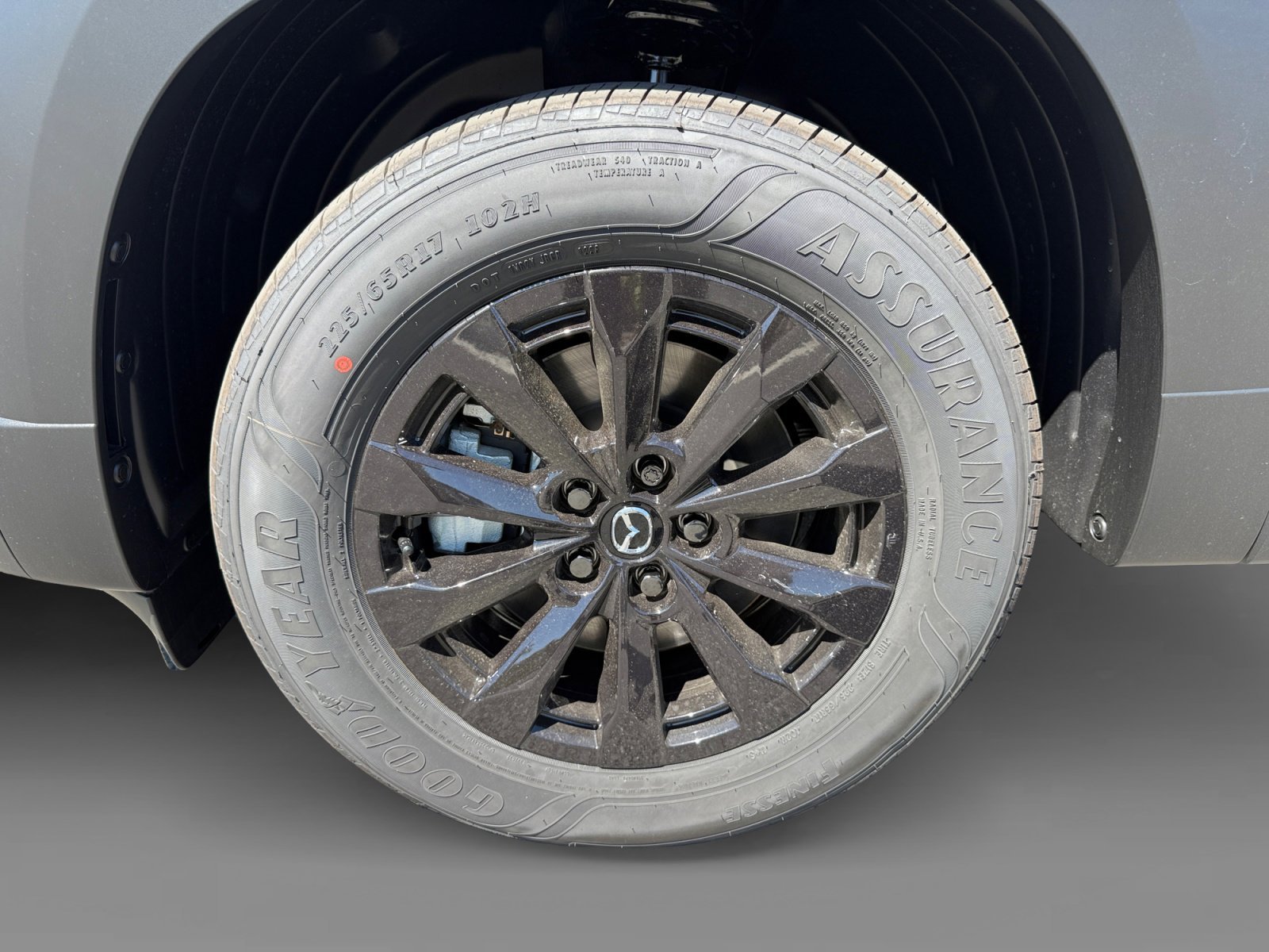 New 2026 Wind Chill Pearl Mazda Premium image 9