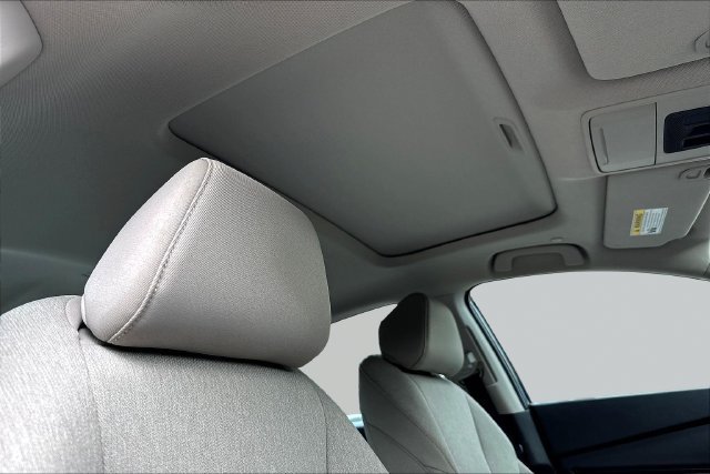 Used 2024  Honda EX image 29