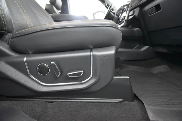 Used 2024 White Ford Platinum image 42
