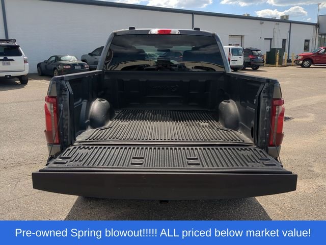 Used 2025 Gray Ford XLT image 37