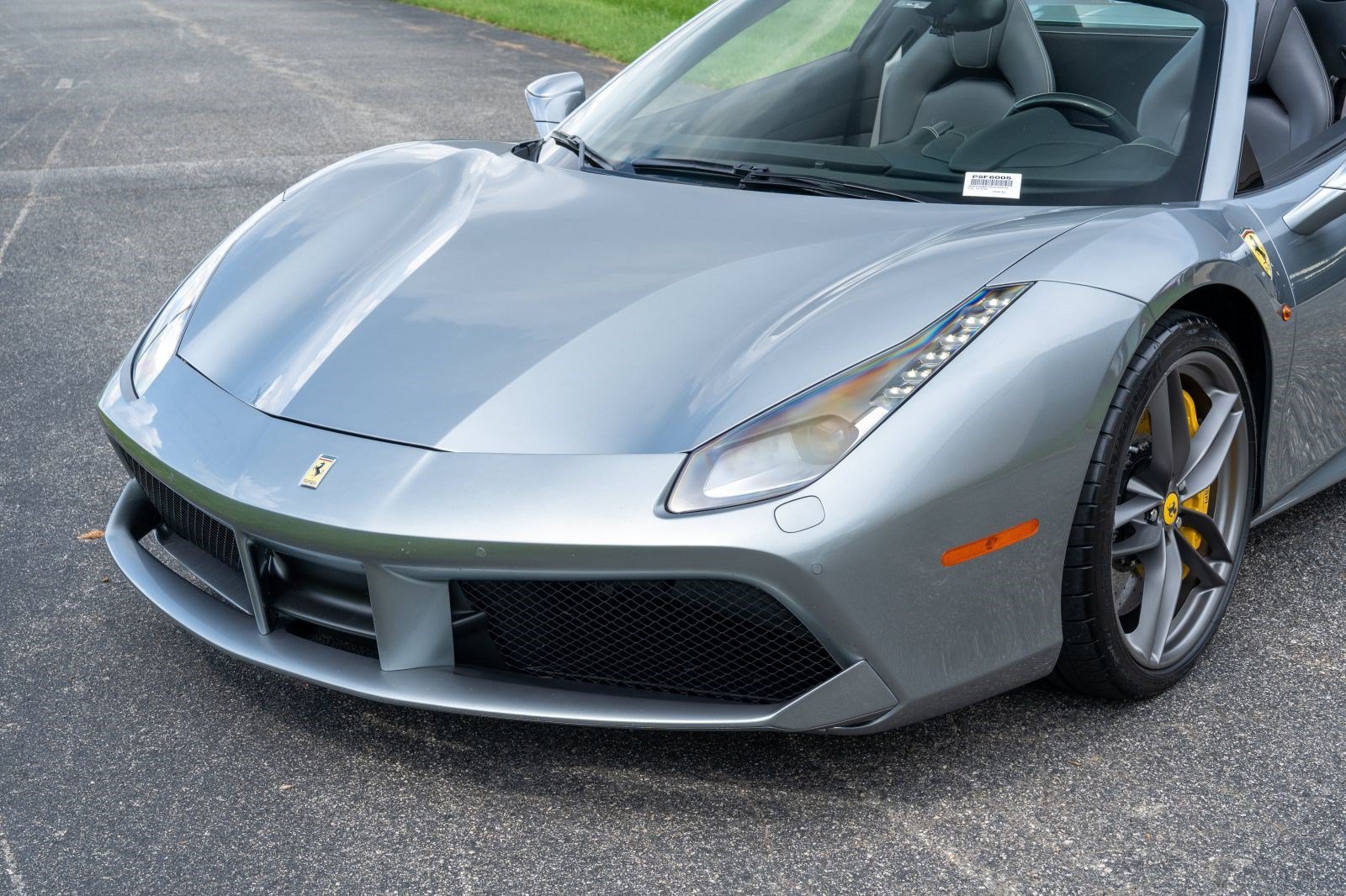 Used 2019  Ferrari  image 29